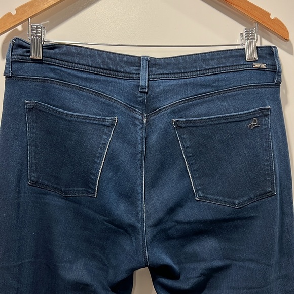 DL 1961 Coco Curvy Straight Stretch Jeans, Women’s Size 30, Inseam 32 - Picture 8 of 10